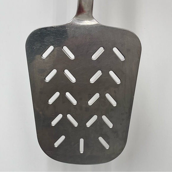 LE CREUSET Stainless Steel Slotted Large Spatula Hanging Discontinued - Picture 5 of 6